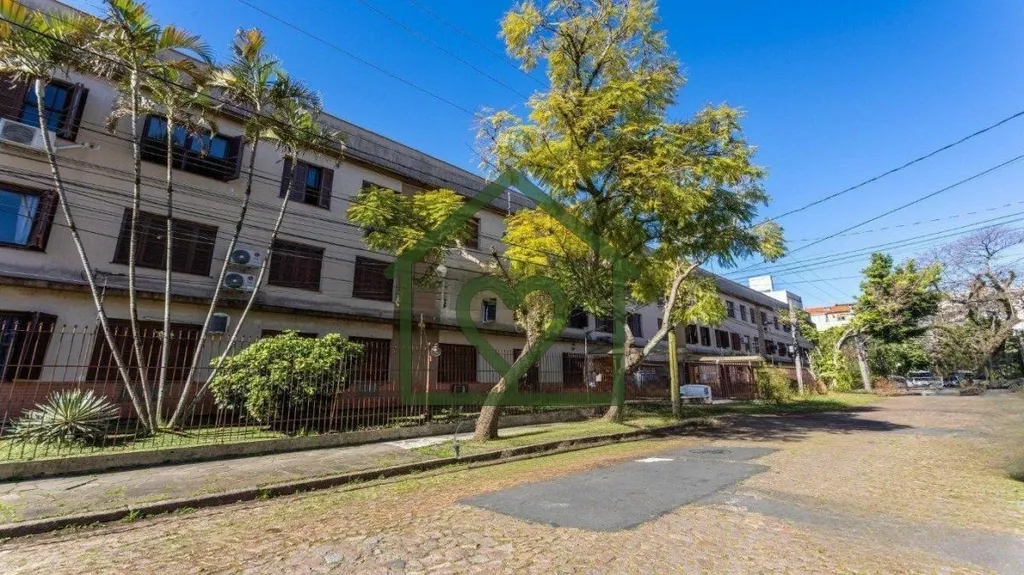 Excelente oportunidade para morar ou investir em uma das regiões mais valorizadas e seguras da cida...