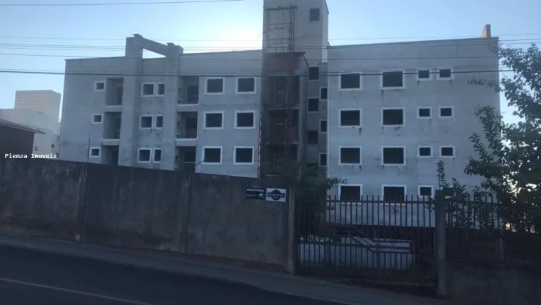 Imagem Apartamento para Venda em Chapecó, Santo Antônio, 3 dormitórios, 1 banheiro, 1 vaga