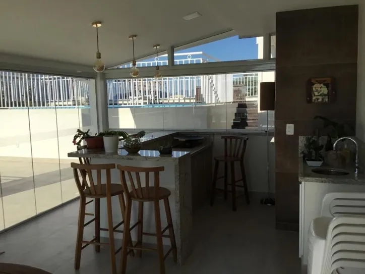 Imagem Cobertura com 3 dormitórios à venda, 250 m² por R$ 1.950.000,00 - Canasvieiras - Florianópolis/SC