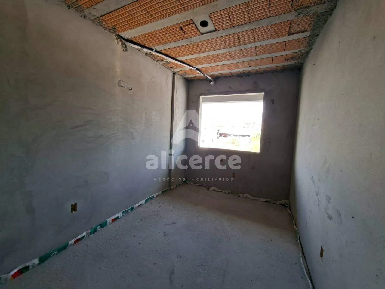 Imagem Apartamento 115m² com 3 Dormitórios (1 Suíte) à Venda no Pagani - Palhoça
