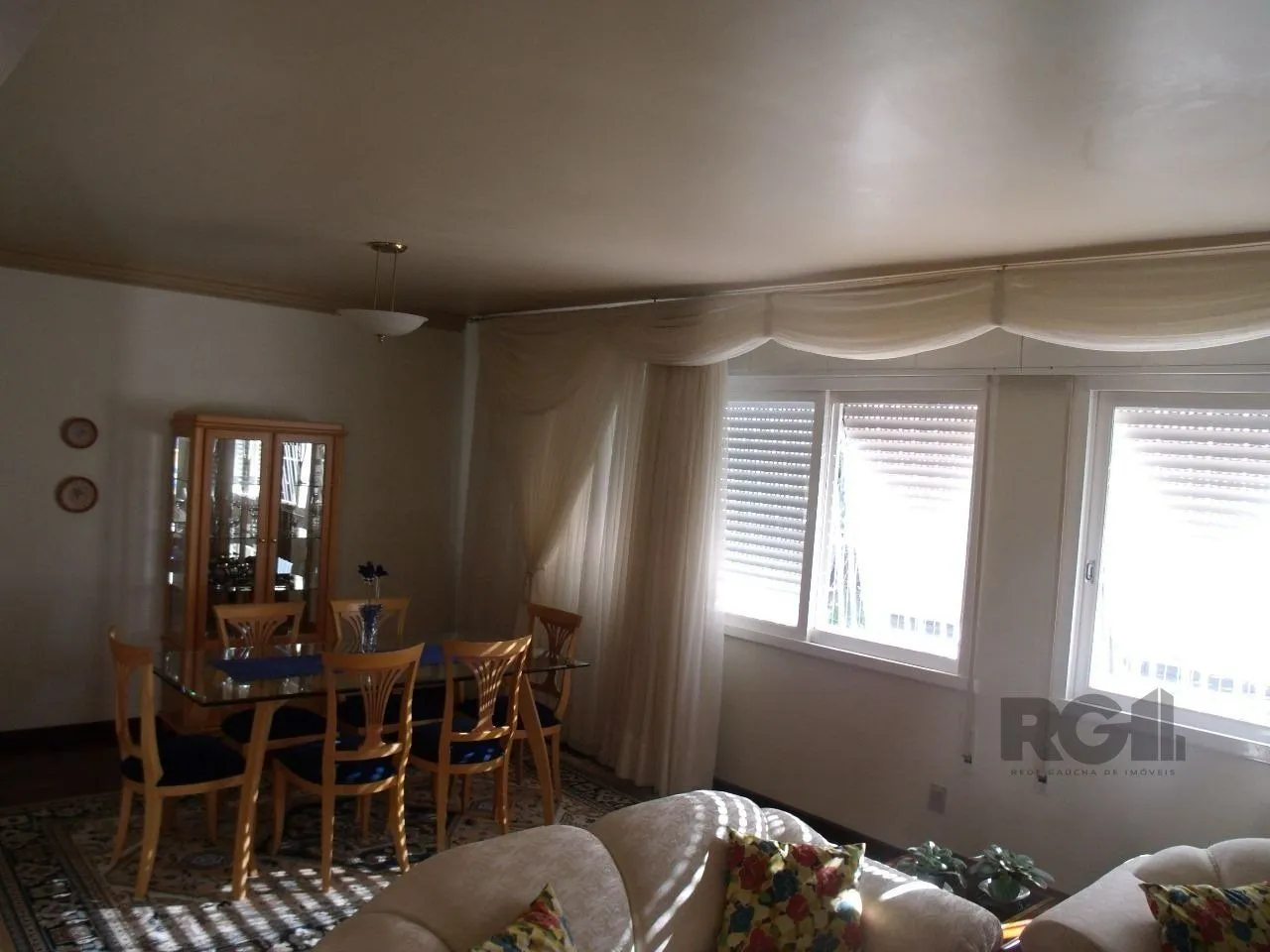 Imagem Casa Condominio para Venda 3 dormitórios, sendo 1 suites, 2 vagas - Tristeza