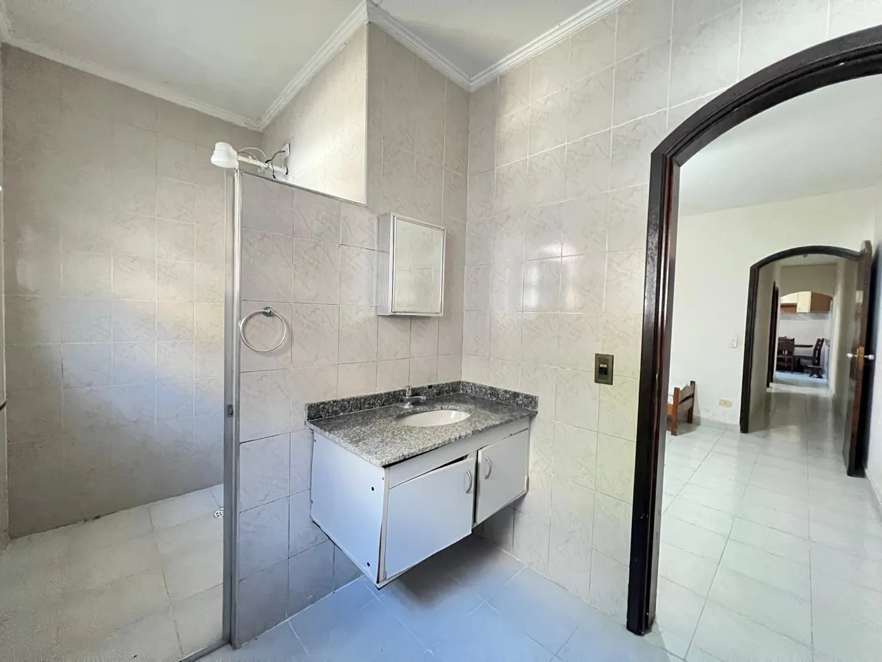 Imagem Casa para Venda em Praia Grande, Real, 2 dormitórios, 1 suíte, 2 banheiros, 2 vagas
