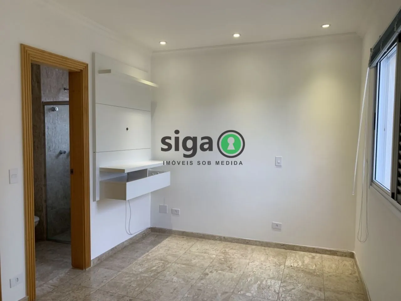 Imagem VENDE na VILA ANDRADE Apartamento com 3 Suítes e três Vagas