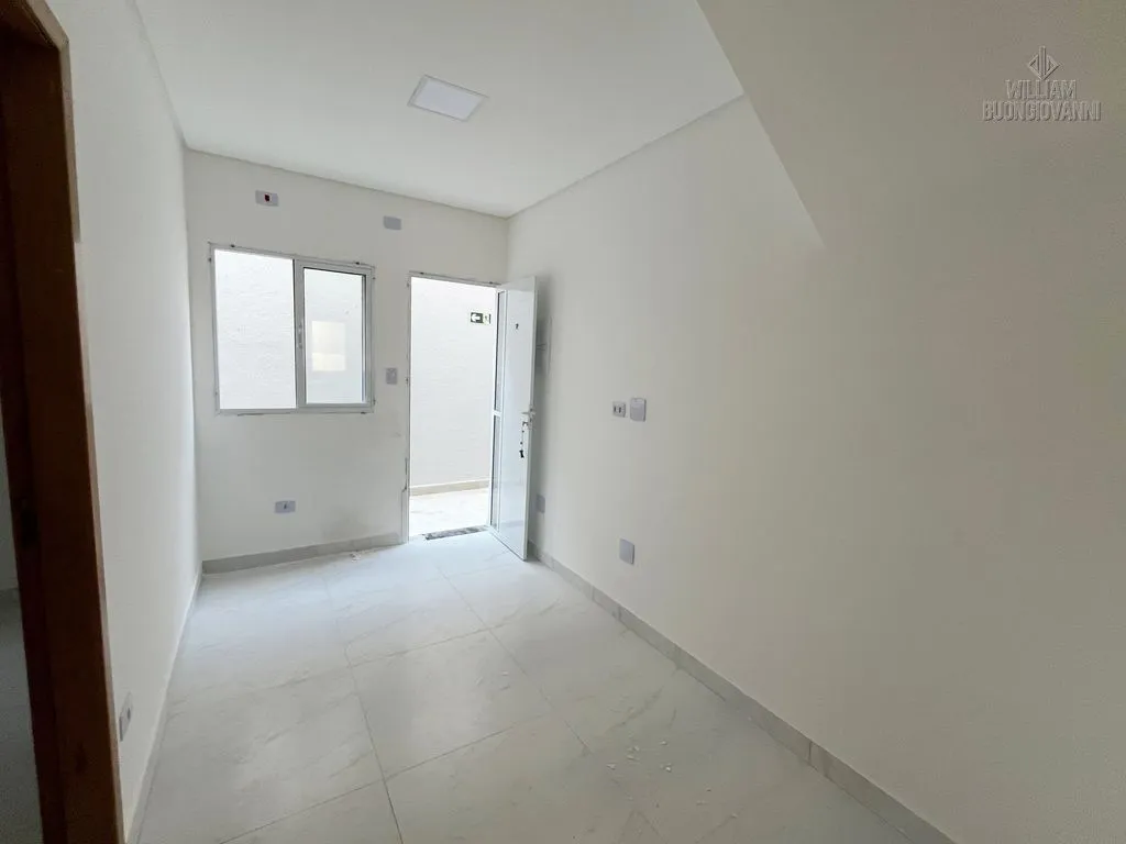 Imagem Casa de condomínio na Vila Tupi, 2 Dormitórios com Suíte! Casa Térrea!