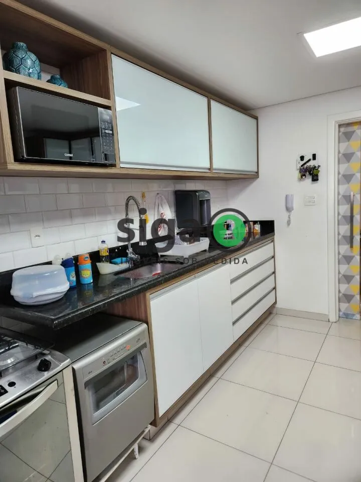Imagem Apartamento á venda no Brooklin, 103 m², 2 Dormitórios (1 Suíte), Reformado e Pronto para Morar