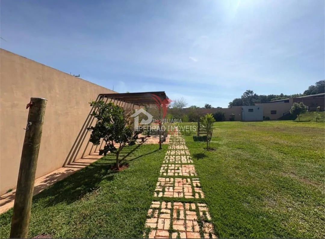 Foto do imóvel Fazenda/Sítios/Chácaras de 2000m² no bairro Chácaras Santo Antônio, em Lençóis Paulista