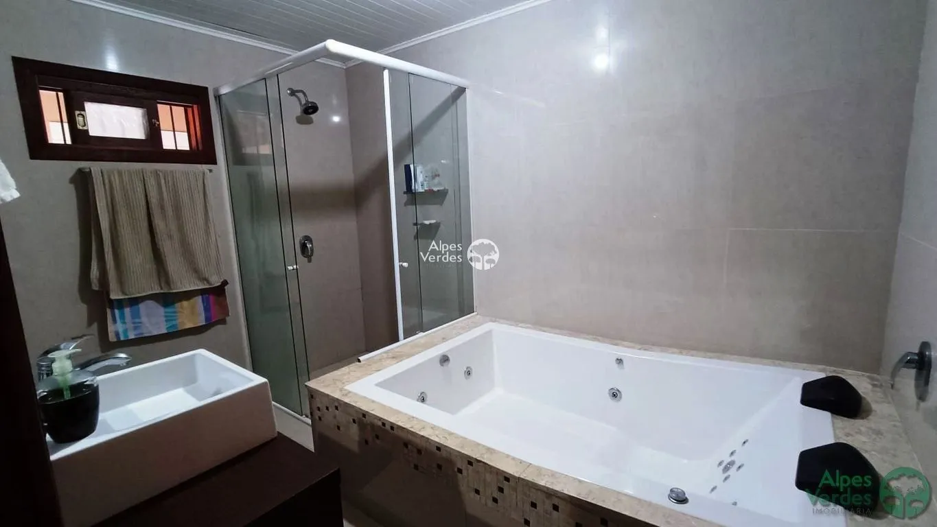 Imagem Vende-se casa no bairro leodoro de azevedo 5 minutos da catedral de pedra