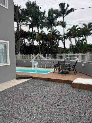 Imagem GEMINADO DE ESQUINA COM PISCINA NO MORRO DO MEIO