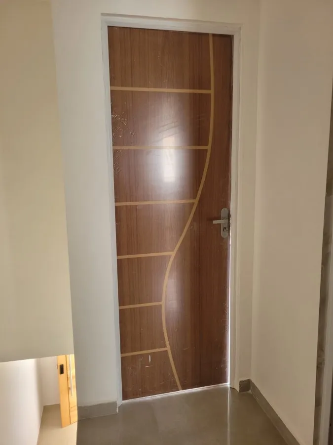 Imagem Casa Alto Padrão para Venda em Rio de Janeiro, Campo Grande, 2 dormitórios, 1 suíte, 2 banheiros, 1 vaga