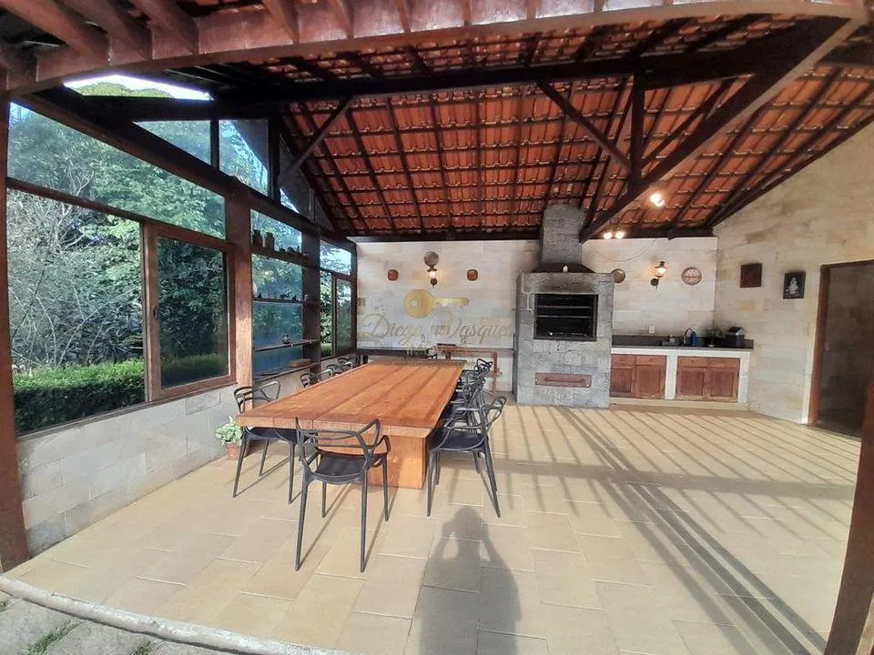 Imagem Casa para Venda em Teresópolis / RJ no bairro Parque São Luiz