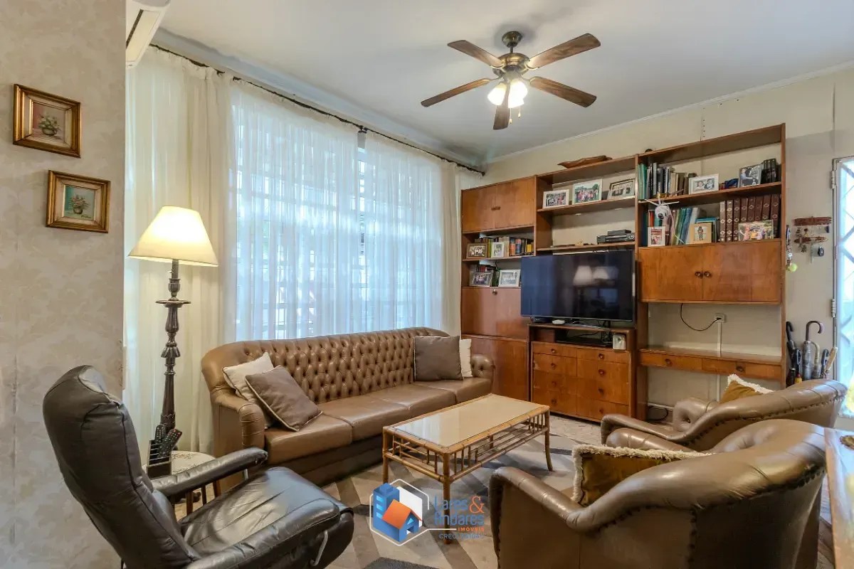 Imagem Casa para venda em Pacaembu com 3 quartos, 330m²
