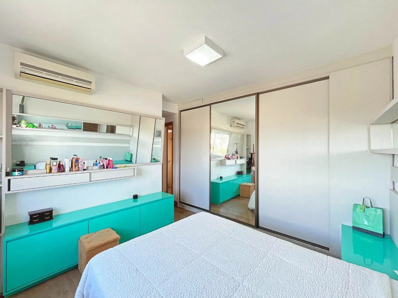 Imagem Apartamento à venda no bairro Santana | 78 m², 3 dormitórios, 2 vagas