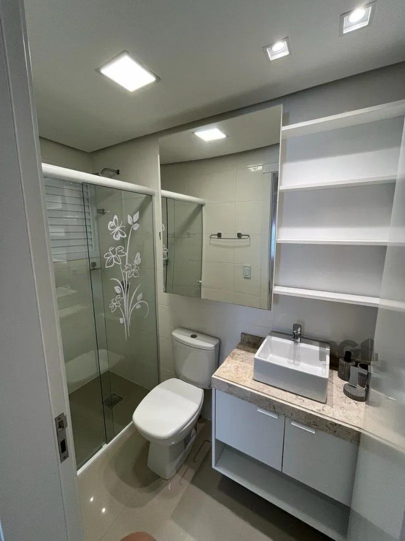 Imagem Apartamento com 2 dormitórios, sendo uma suíte, em empreendimento diferenciado em Capão da Canoa, no bairro Navegantes, próximo à divisa de Atlântida