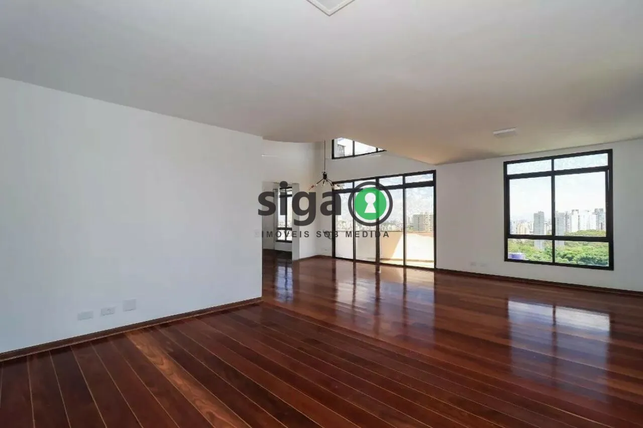 Imagem Cobertura Triplex à Venda na Vila Suzana - 4 quartos com 2 Suítes e Piscina Privativa!