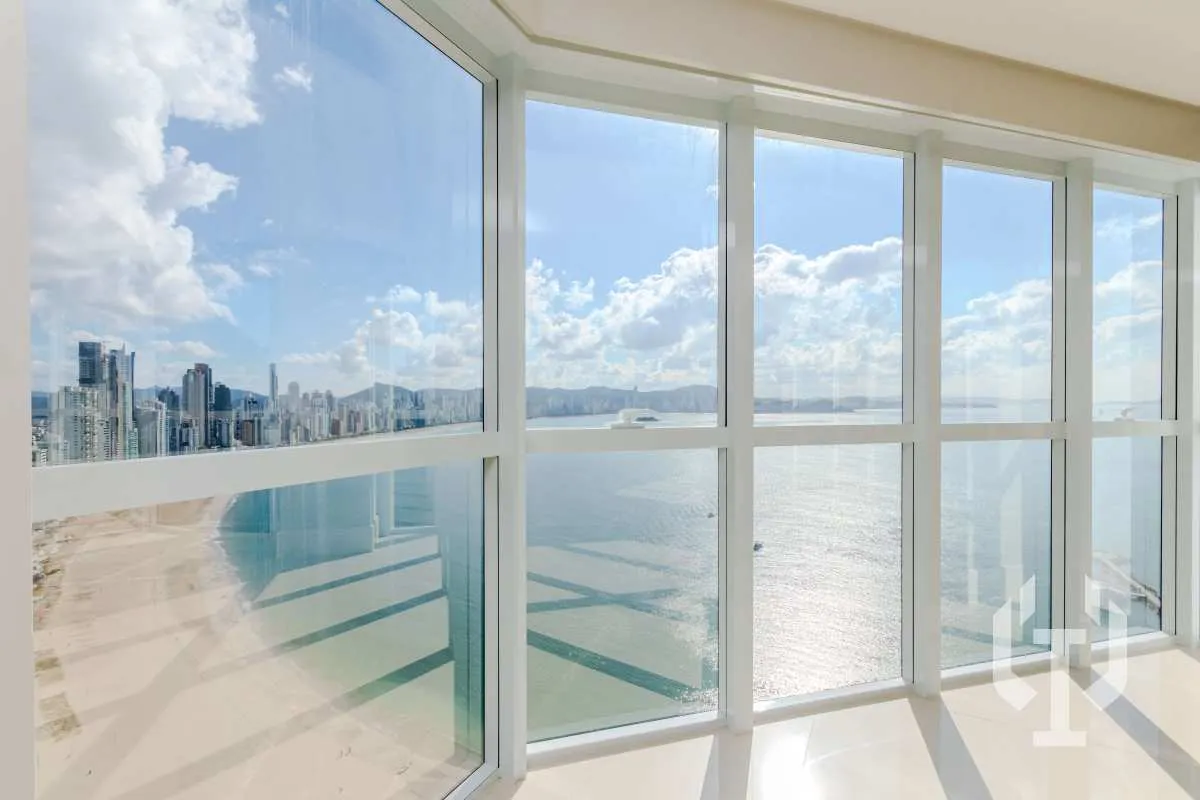 Imagem Apartamento à venda em Balneário Camboriú, Barra Sul, com 4 quartos, 237m2