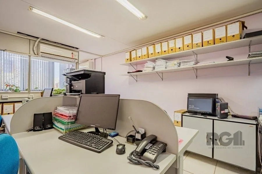 Imagem Excelente cobertura comercial de 79m² com 2 banheiros.