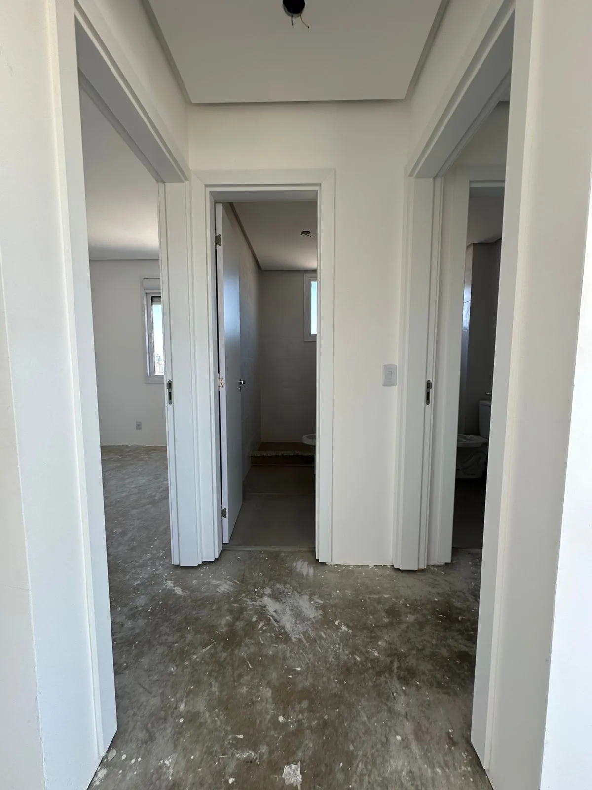 Imagem Apartamento Novo à Venda no Bairro Tristeza - 2 Dormitórios, Suíte e Duas Vagas Descobertas