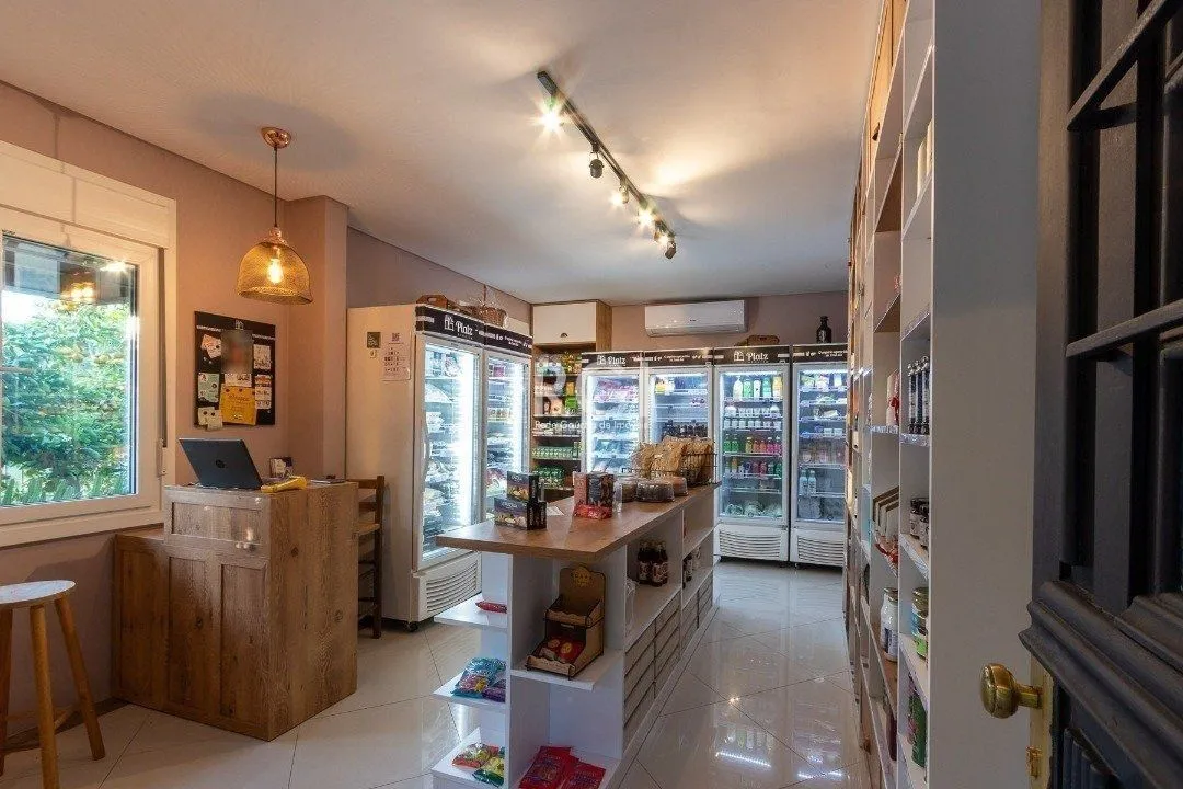 Imagem Casa para Venda - 200m², 3 dormitórios, sendo 1 suites, 2 vagas - Vila Assunção
