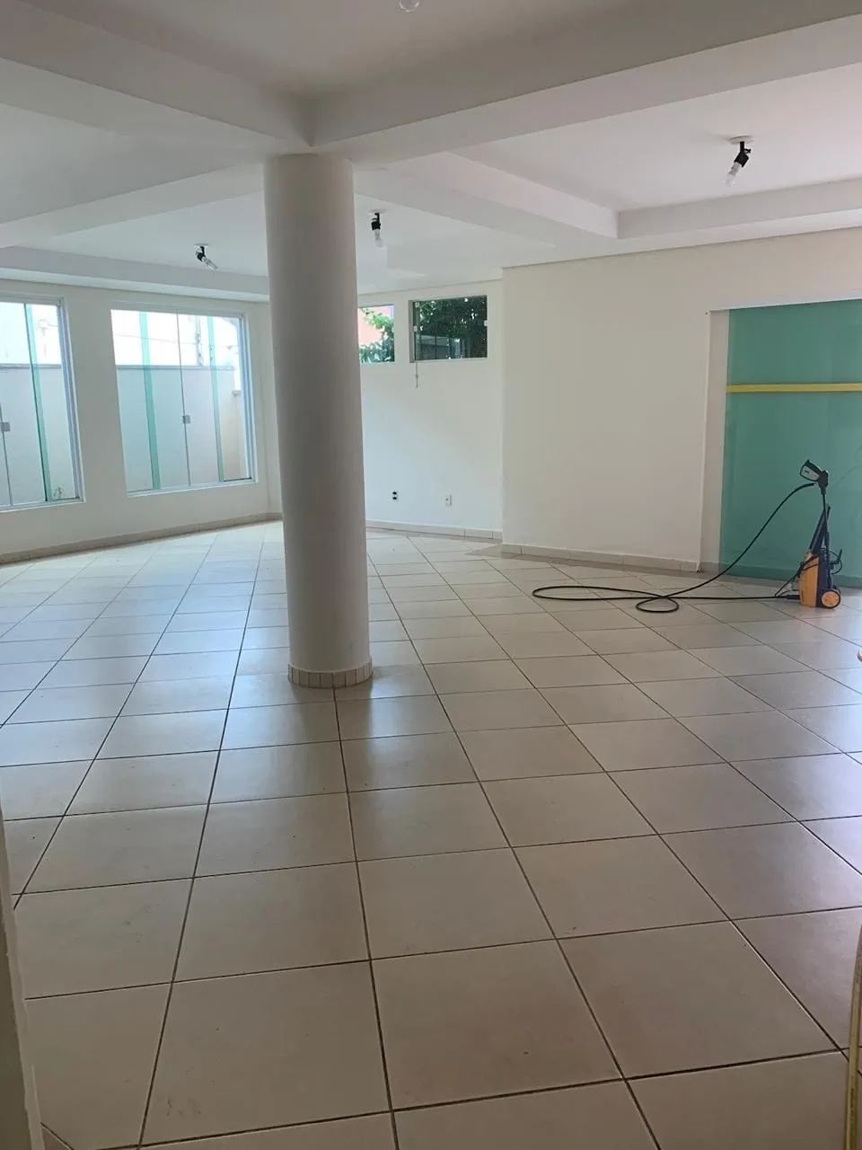 Imagem Apartamento padrão à Venda, Centro, Pindamonhangaba, SP