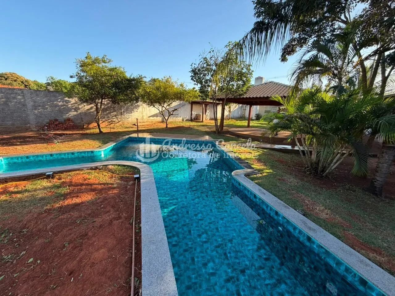 Imagem Chácara com 2 dormitórios à venda, 1114 m² por R$ 400.000,00 - Estância Vila Azul - São José do Rio Preto/SP