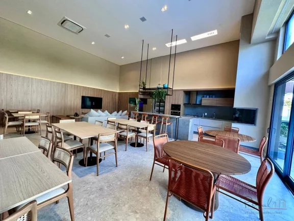 Imagem Apartamento a 100 metros da praia a venda em Jurerê, Florianópolis/SC São 3 quartos, sendo 1 suí...