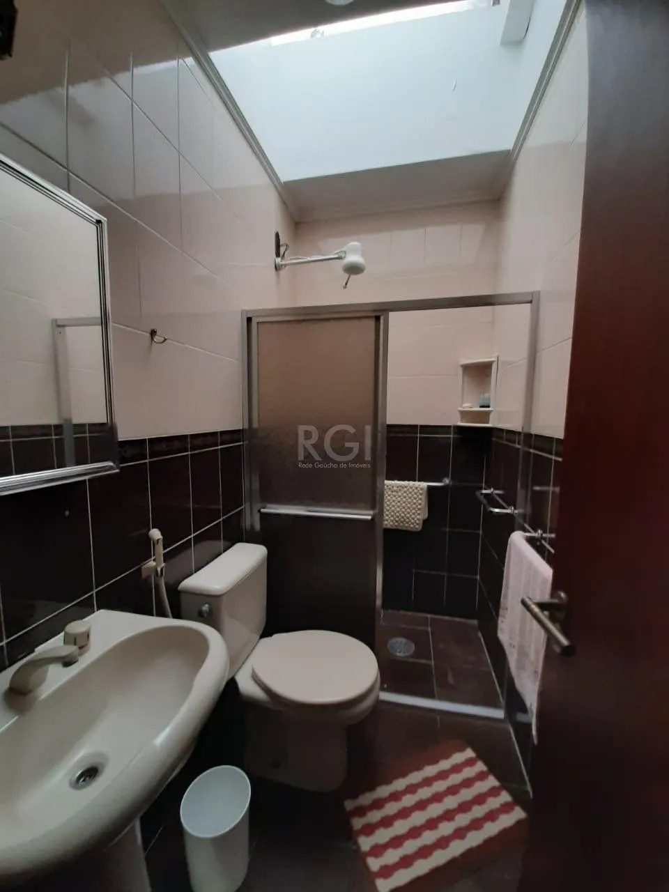 Imagem Casa para Venda - 262.02m², 3 dormitórios, sendo 1 suites, 6 vagas - Auxiliadora