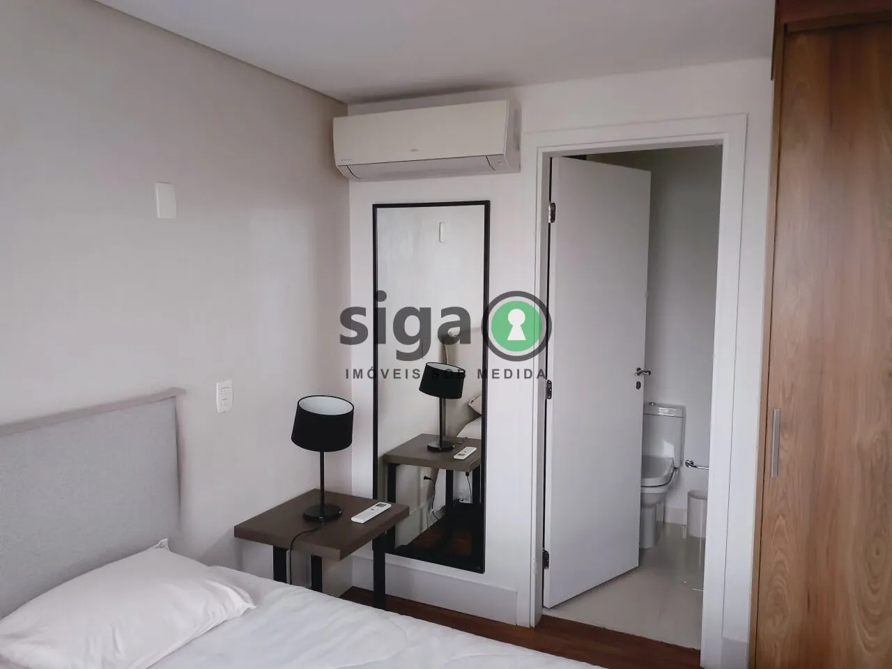 Imagem Apartamento Mobiliado com 1 quarto, 2 banheiros e 1 vaga para alugar no Brooklin