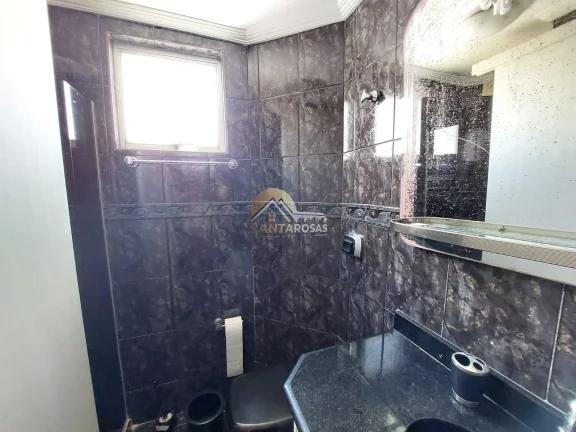 Imagem Apartamento para aluguel na Graça, Salvador/BA. Unidade mobiliada, nascente, em andar alto e com vi