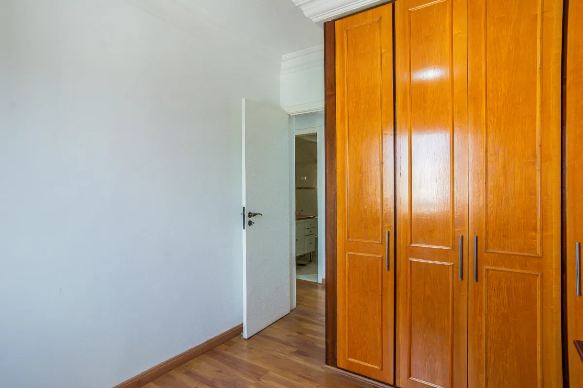 Imagem Cobertura para venda em Vila Suzana com 3 quartos, sendo 1 suíte, 223m2