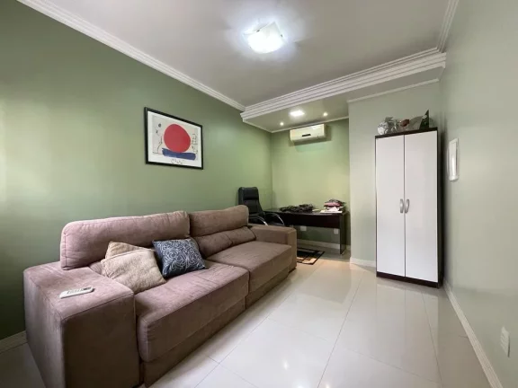 Imagem Casa para Venda em Santa Maria / RS no bairro Camobi