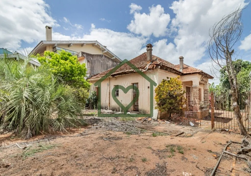 Imagem Vende-se lindo terreno exclusivo com vista para o Guaíba, na parte nobre do bairro Cristal com 1280...