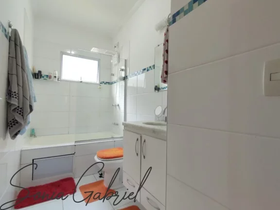 Imagem Casa à venda no Condomínio Portal do Jequitibás, com 3 suítes, 198 m², em Valinhos São Paulo.