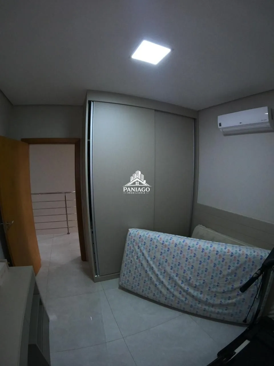 Imagem Sobrado No Belvedere II | 4 Quartos | Energia Solar | Piscina Com Cascata | Espa