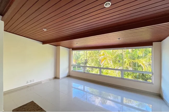Imagem Casa em Condomínio para venda no bairro Tristeza em Porto Alegre