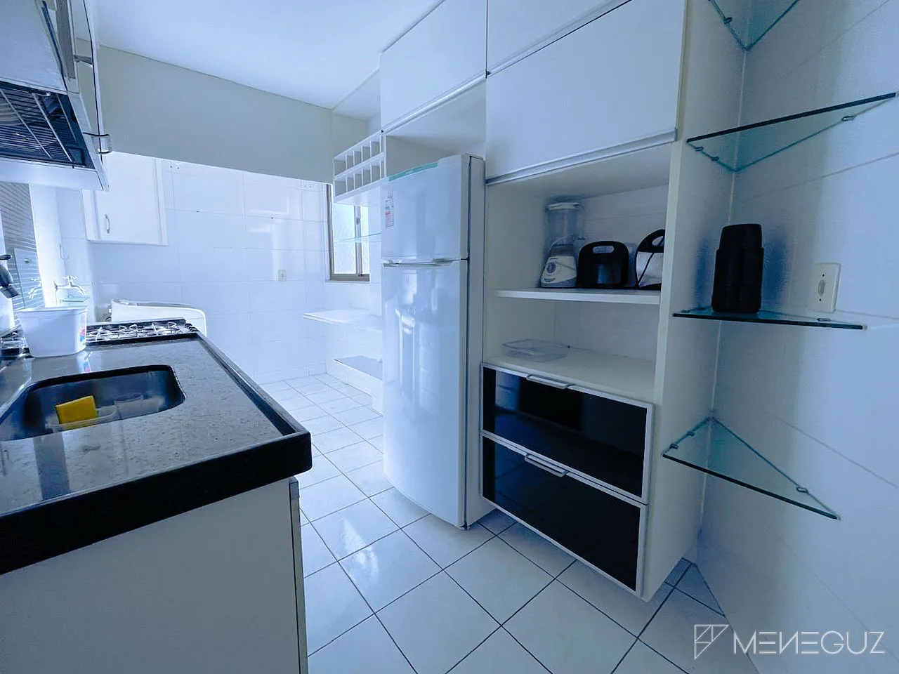 Imagem Apartamento 3 Quartos para venda a uma quadra do mar na praia do morro