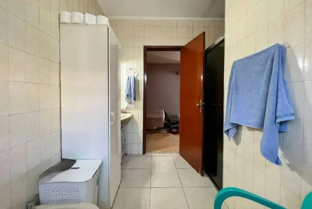 Imagem Casa Alto da Lapa - 163M², 3 Dorms, 1 Suíte, 6 Vagas, Churrasqueira.