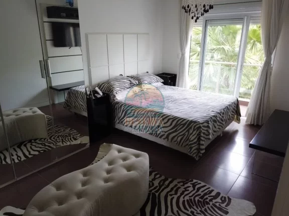 Imagem Linda casa de 315m² a venda no condomínio Reserva da Serra