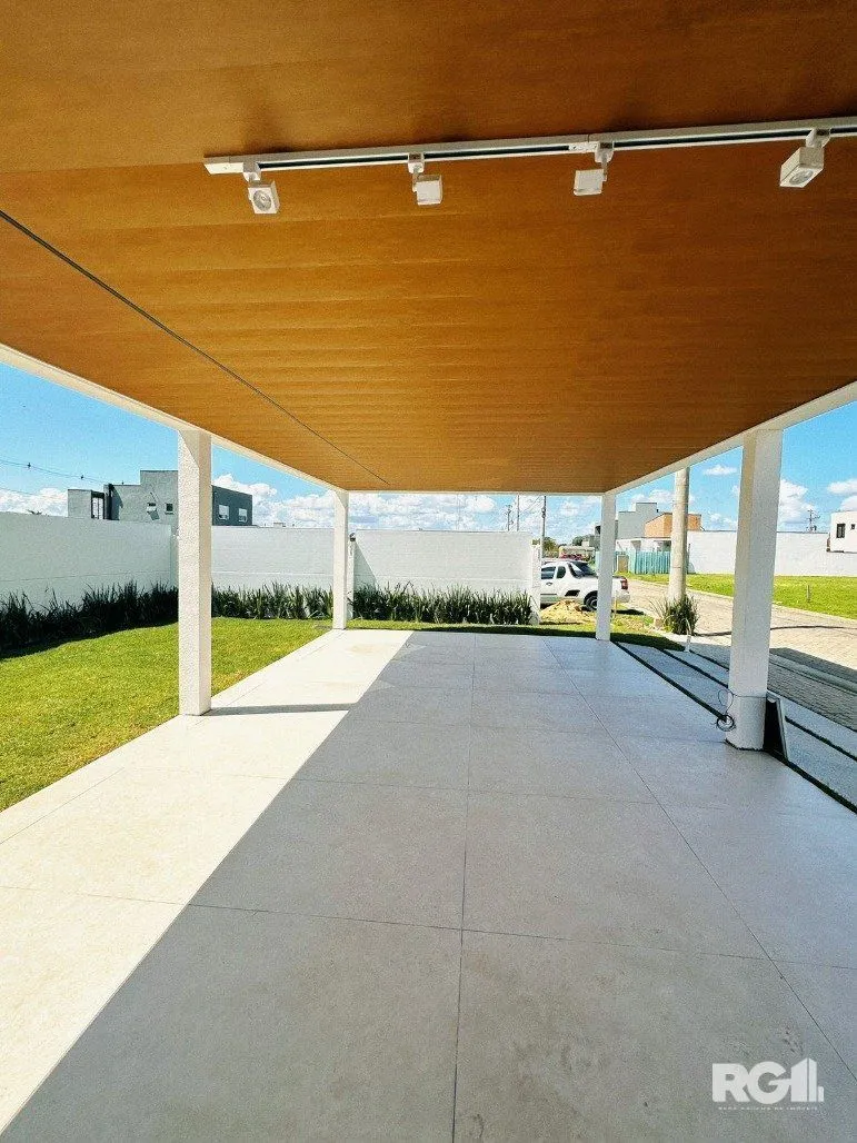 Imagem Casa de Condomínio em Sans Souci
