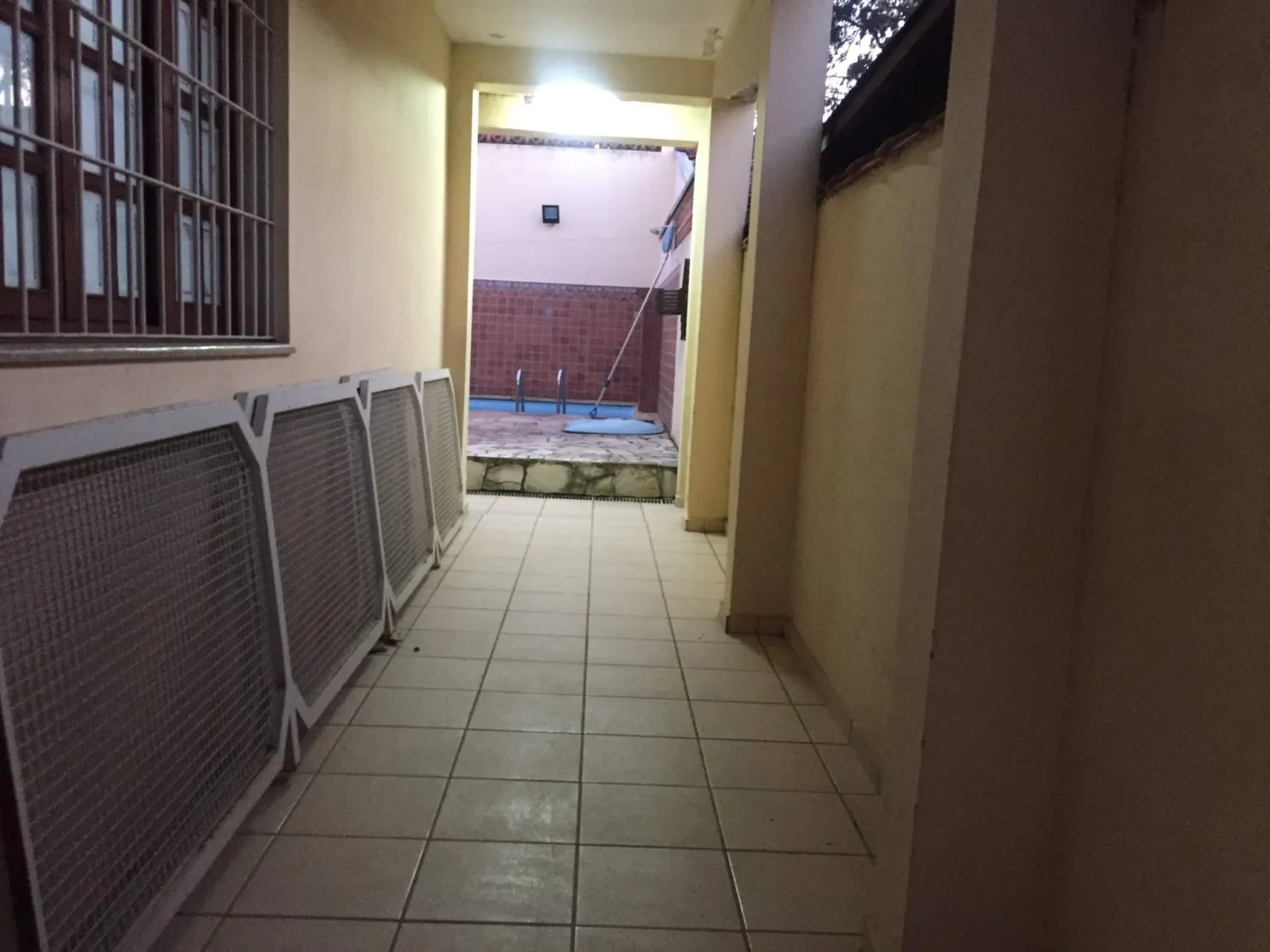 Imagem Casa à venda 2 Quartos, 2 Suites, 2 Vagas, 250M², Jardim Santa Luzia, Pindamonhangaba - SP