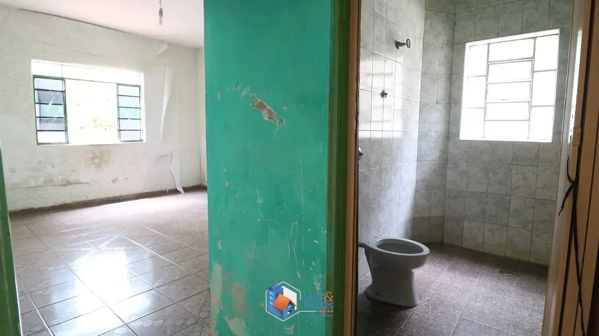 Imagem Casa para venda em Parque Peruche com 4 quartos, 197m²