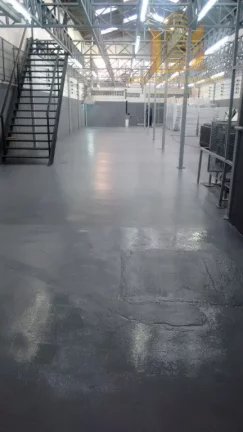 Imagem Galpão Comercial Vila Moraes/Sacomã 700m2