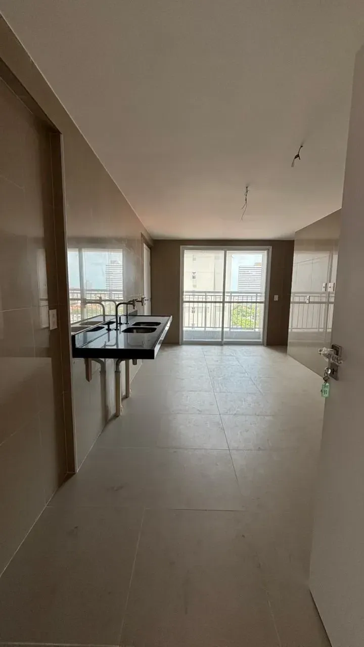 Imagem Apartamento com 4 Quartos à Venda, 188 m² em Meireles - Fortaleza