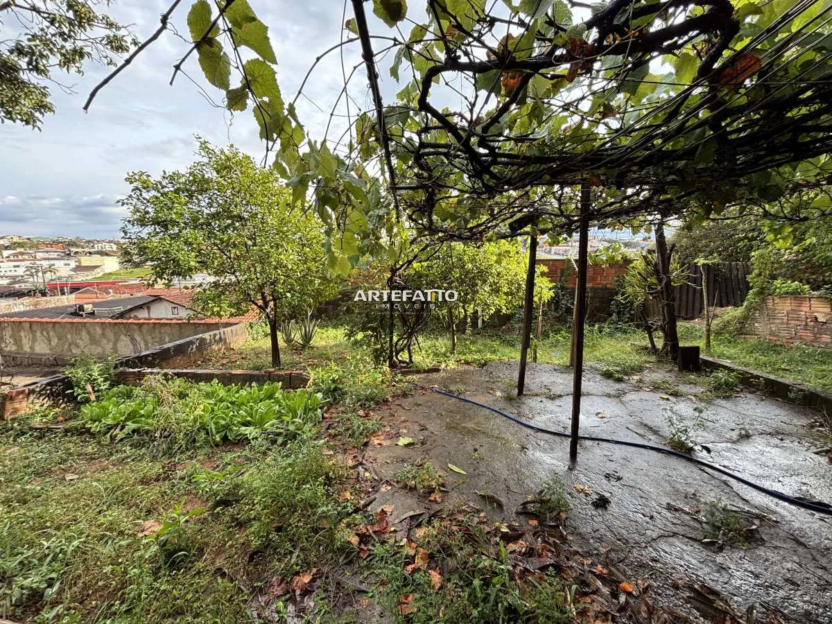 Foto do imóvel Casa à venda em Franca, Vila Nossa Senhora das Graças, com 2 quartos, 190m2