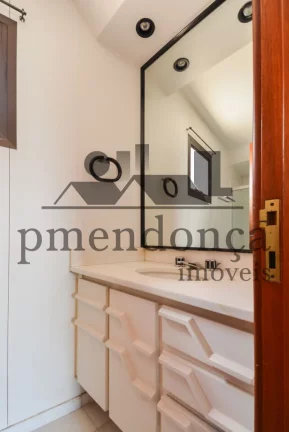 Imagem Apartamento na rua Traipu com 274m² com vista belíssima para Pacaembu.