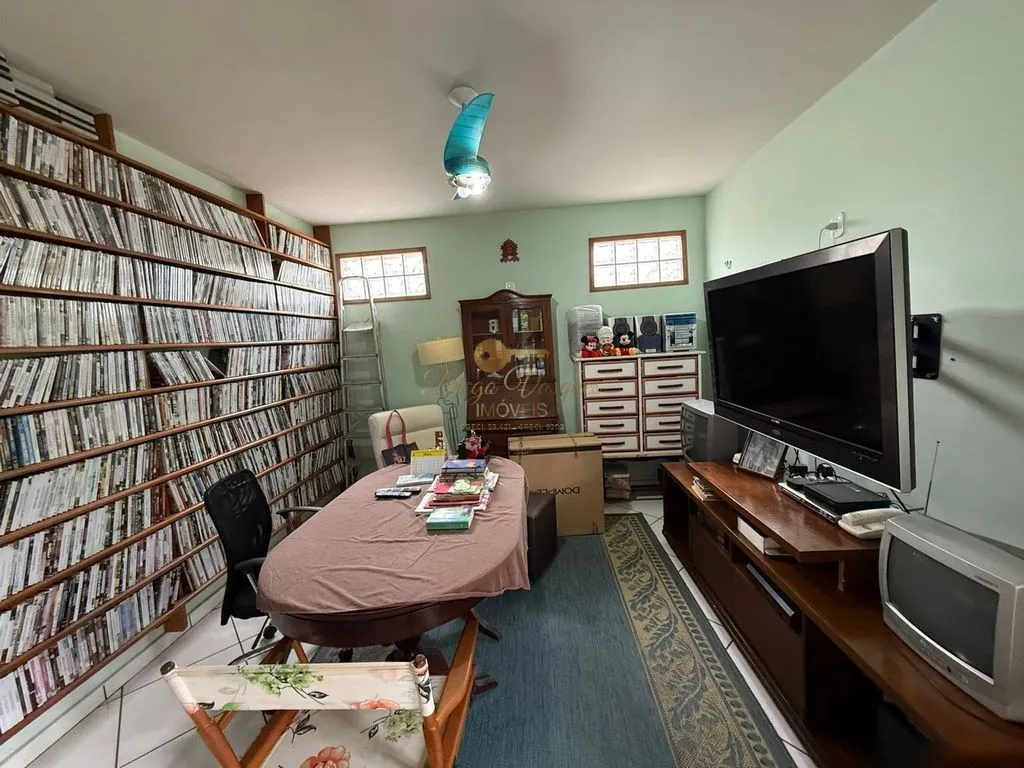 Imagem Casa para Venda em Teresópolis / RJ no bairro Araras