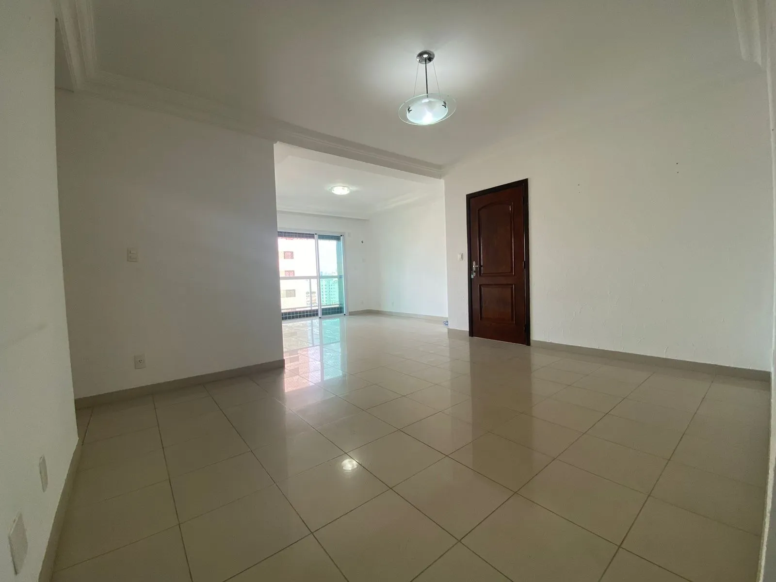 Imagem Lindo Apartamento de 148M² Condomínio Edifício Ettore Marangoni de 3 Suítes