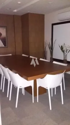 Imagem Sala Comercial Valongo em frente ao porto e ao Hotel Ibis