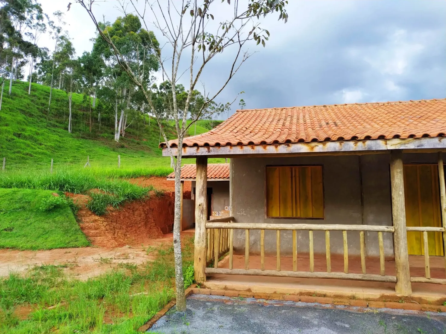 Imagem Chácara à venda 4 Quartos, 1 Suite, 90000M², Zona Rural, Silveiras - SP