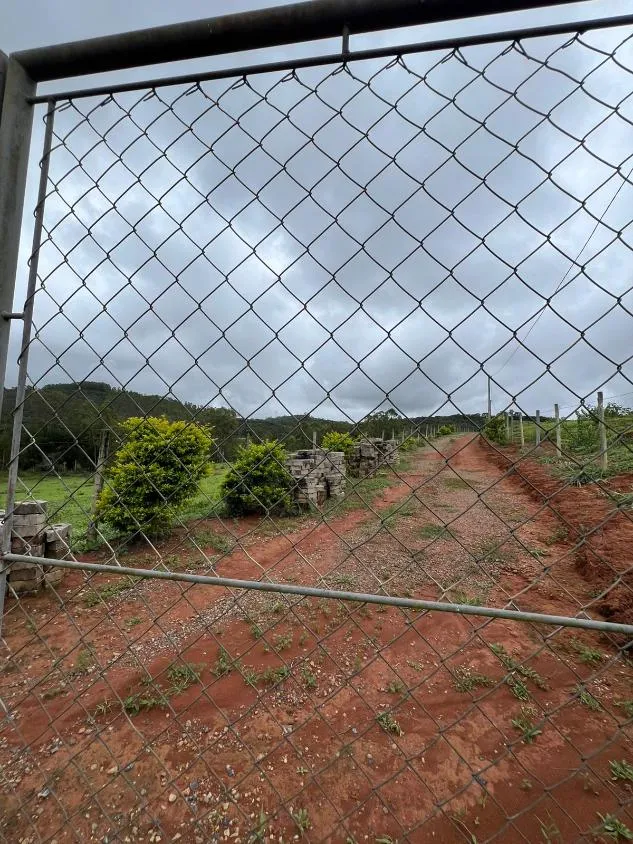 Imagem SÍTIO À VENDA EM ITATIAIUÇU/MG - Área total de 40.000 m² (4 hectares) .