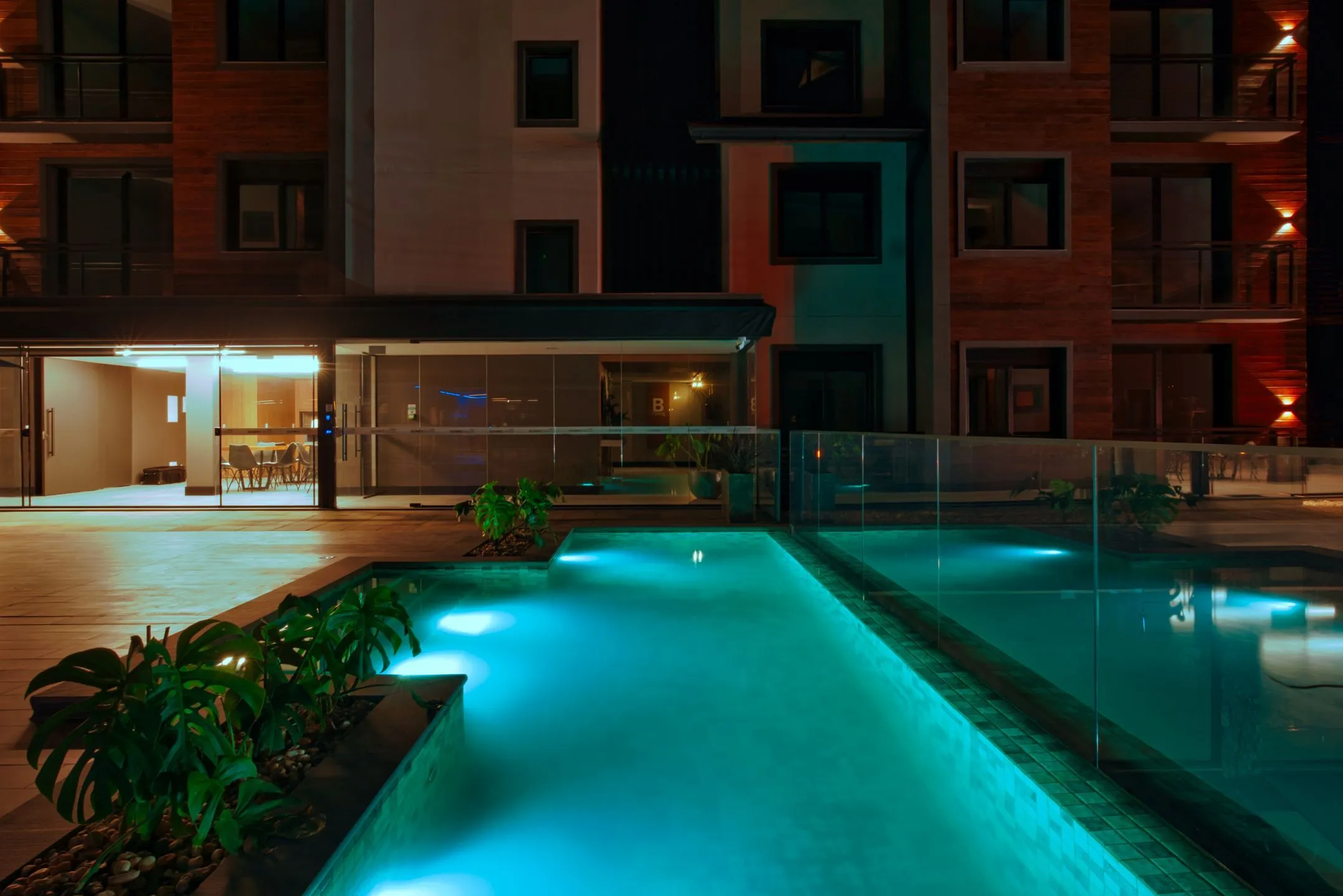 Imagem Apartamento à venda em Gramado, Varzea Grande, com 2 quartos, 61.68m2